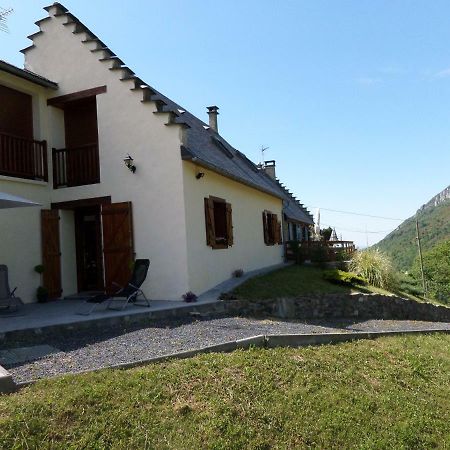 Bergerie Renovee Au Coeur Des Pyrenees Villa Campan Exteriör bild