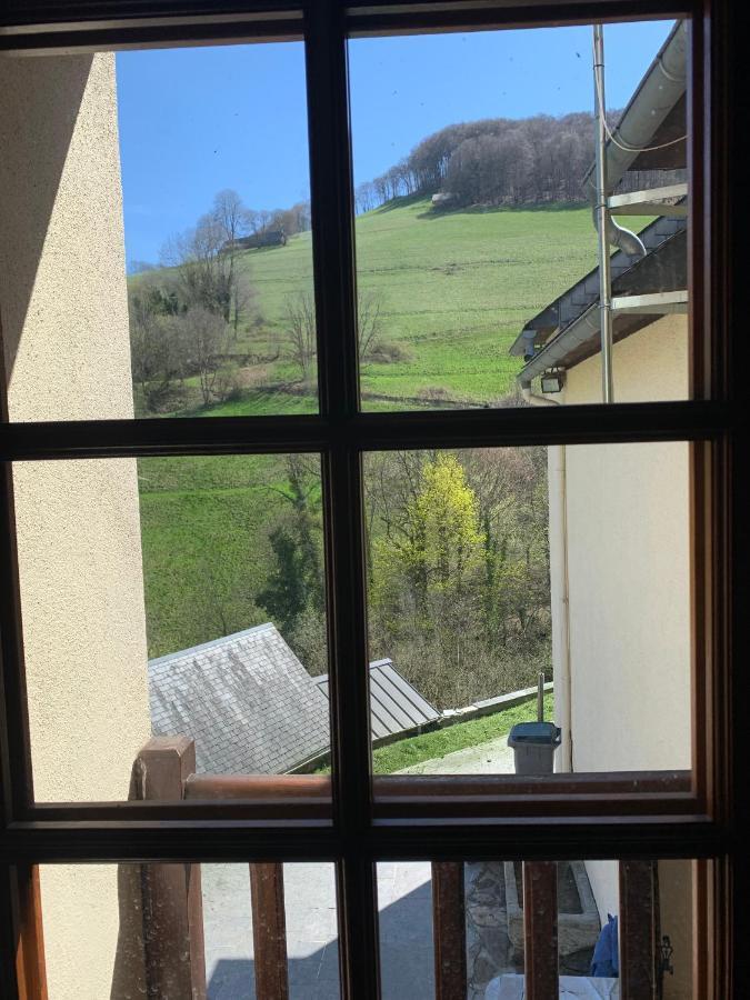 Bergerie Renovee Au Coeur Des Pyrenees Villa Campan Exteriör bild