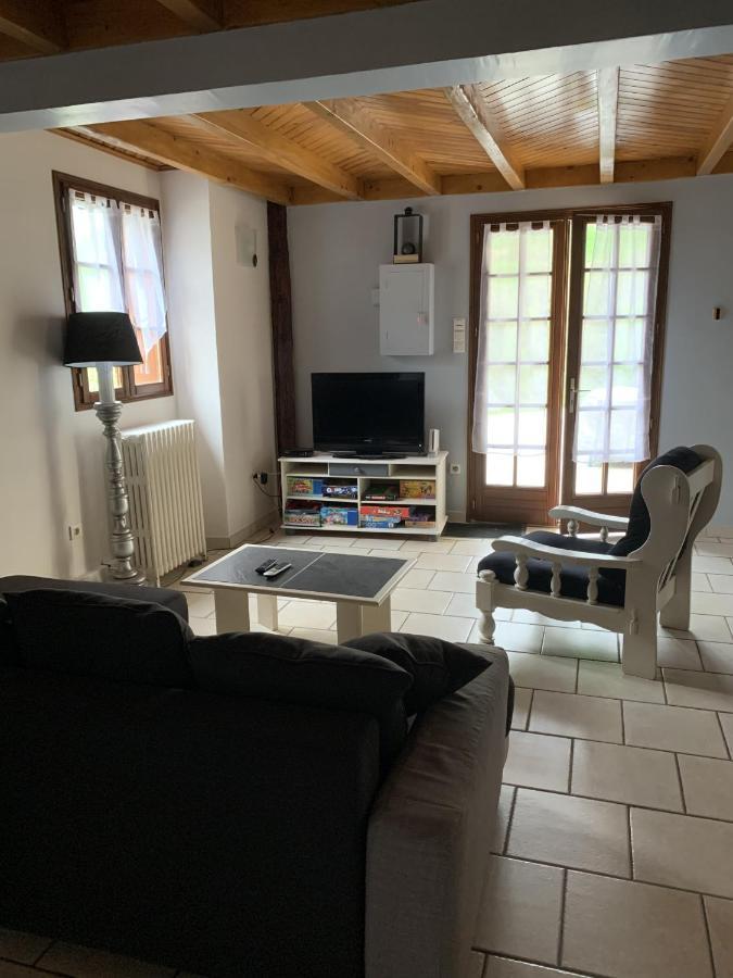 Bergerie Renovee Au Coeur Des Pyrenees Villa Campan Exteriör bild